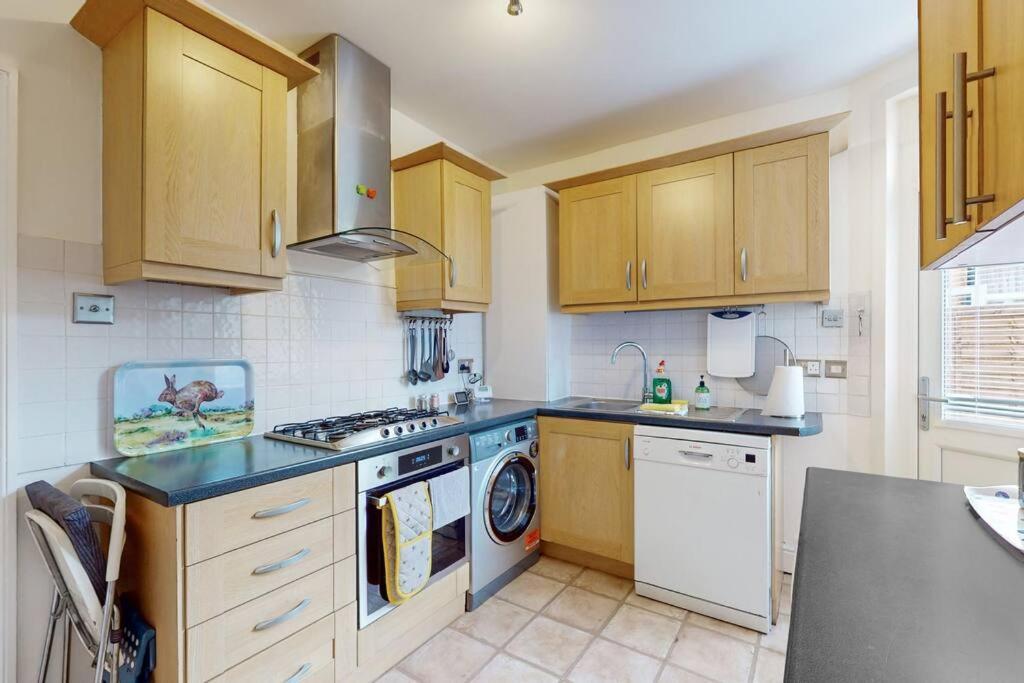 Spacious 2Bd Apartment Cricklewood Londres Exterior foto